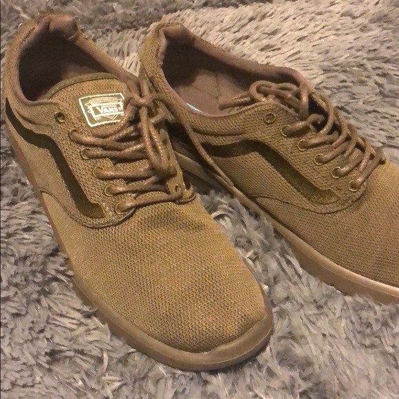 vans ultracush brown